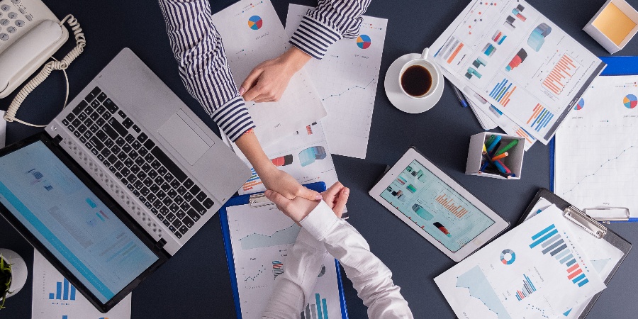 Advanced AI for Sales class image